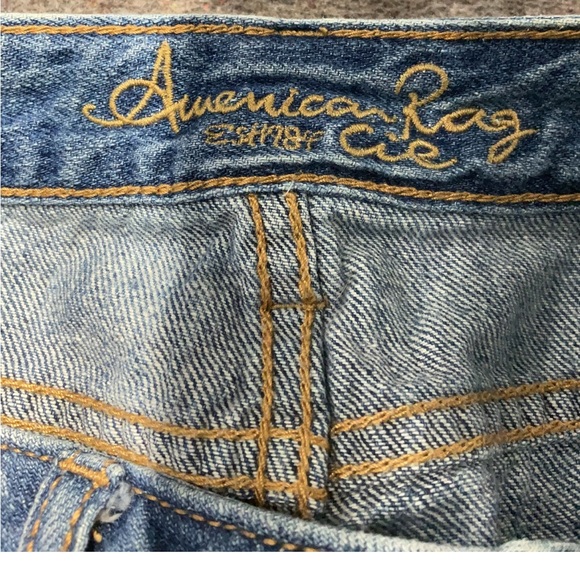 AMERICAN RAG CIE DENIM CROCHET SHORTS - Picture 3 of 4